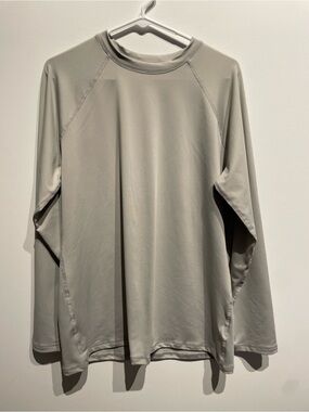 Goodfellow & Co Men's Long Sleeve Rash Guard Top Gray Size Large NWT